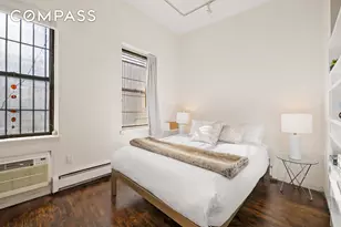351 W 53rd St, New York, NY 10019 - Photo 6