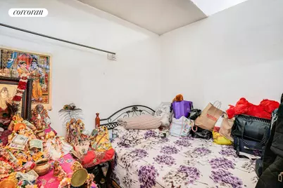 180-18 Hillside Avenue, New York City, NY 11432 - Photo 18