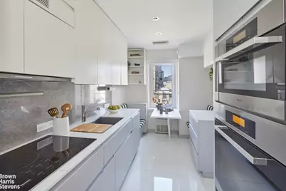 30 E 65th Street #13A, New York City, NY 10021 - Photo 6