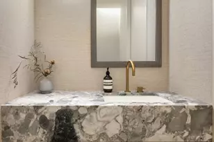 349 W 51st St, New York City, NY 10019 - Photo 8