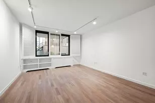 50 W 15th St, New York City, NY 10011 - Photo 2