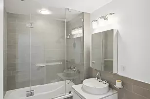 50 W 15th St, New York City, NY 10011 - Photo 18