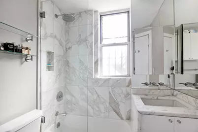 126 W 73rd Street #5D, New York City, NY 10023 - Photo 2