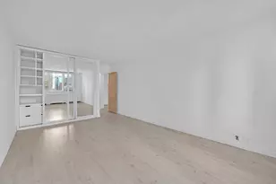 201 E 36th St, New York City, NY 10016 - Photo 10