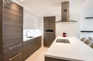 151 W 21st St, New York, NY 10011 - Photo 4