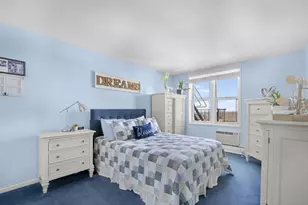 54-40 Little Neck Pkwy, Little Neck, NY 11362 - Photo 16