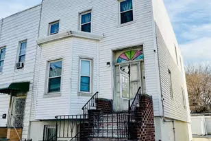 51-19 34th St, New York City, NY 11101 - Photo 2