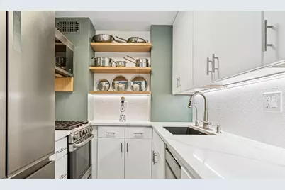 333 E 66th Street #5R, New York City, NY 10021 - Photo 1
