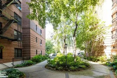 3840 Greystone Avenue #5L, Bronx, NY 10463 - Photo 24