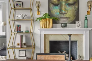 32 Washington Square W, New York City, NY 10011 - Photo 8