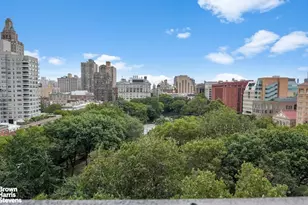 32 Washington Square W, New York City, NY 10011 - Photo 4