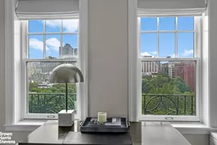 32 Washington Square W, New York City, NY 10011 - Photo 16