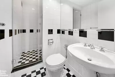 176 E 77th Street #3C, New York City, NY 10075 - Photo 8