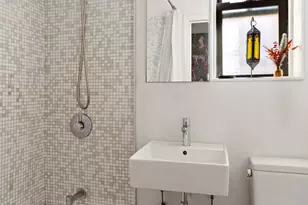 192 E 8th St, Brooklyn, NY 11218 - Photo 6