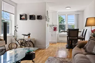 205 E 238th St, New York City, NY 10470 - Photo 1