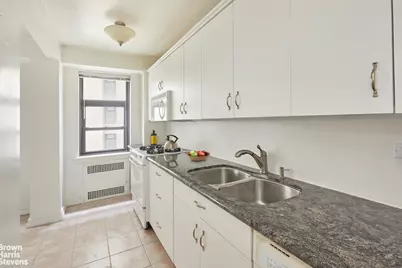 860 5th Avenue #8FG, New York, NY 10065 - Photo 4
