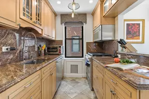 30 E 9th St, New York City, NY 10003 - Photo 14