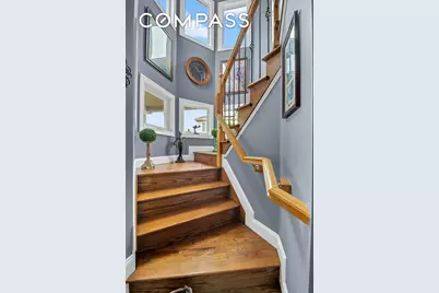 909 Jewett Avenue, New York City, NY 10314 - Photo 4