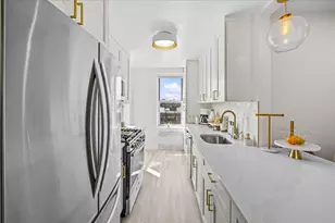 759 E 10th St, Brooklyn, NY 11230 - Photo 4