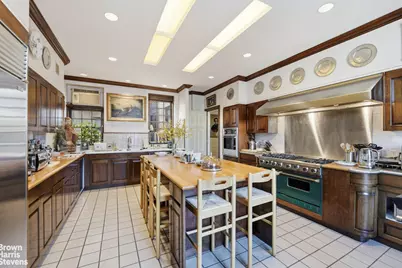 563 Park Avenue #11/12W, New York City, NY 10021 - Photo 8