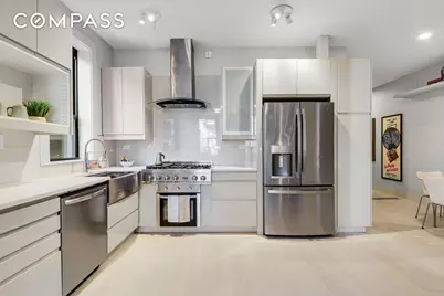 215 W 105th Street #3B, New York, NY 10025 - Photo 6
