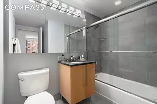 242 E 25th St, New York City, NY 10010 - Photo 8