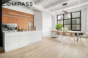 448 W 37th St, New York City, NY 10018 - Photo 4