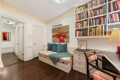11 E 73rd Street #1D, New York City, NY 10021 - Photo 12