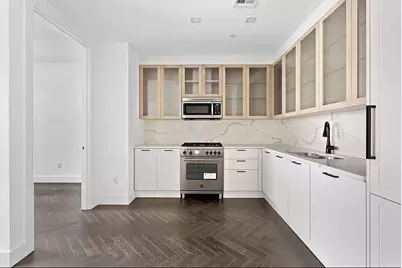 11-12 44th 44th Drive #3E, New York City, NY 11101 - Photo 2