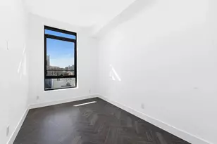11-12 44th 44th Dr, New York City, NY 11101 - Photo 6