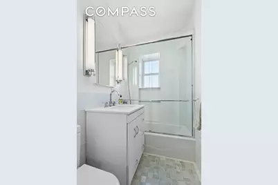 400 E 85th Street #PHC, New York City, NY 10028 - Photo 8