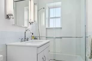 400 E 85th St, New York City, NY 10028 - Photo 8