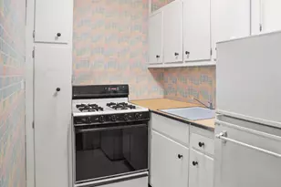 357 E 57th St, New York City, NY 10022 - Photo 6