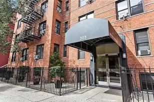 305 W 18th St, New York City, NY 10011 - Photo 10