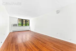 301 W 110th St, New York City, NY 10026 - Photo 12