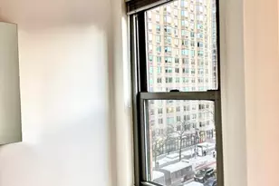 360 E 72nd St, New York City, NY 10021 - Photo 12