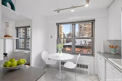 360 E 72nd Street #B709, New York City, NY 10021 - Photo 22