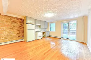 31 2nd Pl, Brooklyn, NY 11231 - Photo 1