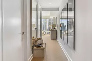 151 E 58th St, New York City, NY 10022 - Photo 2
