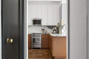 299 W 12th St, New York City, NY 10014 - Photo 2