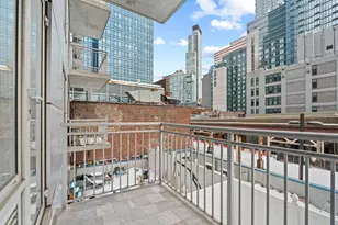 44-27 Purves St, New York City, NY 11101 - Photo 10