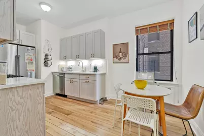 25 Parade Place #2-K, New York City, NY 11226 - Photo 4