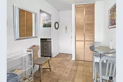 363 E 76th Street #8-K, New York City, NY 10021 - Photo 4