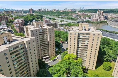 1 Fordham Hill Oval #12C, New York City, NY 10468 - Photo 28