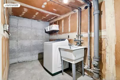 1457 E 84th Street, New York City, NY 11236 - Photo 30