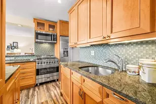 1725 York Ave, New York City, NY 10128 - Photo 6