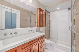 1725 York Ave, New York City, NY 10128 - Photo 10