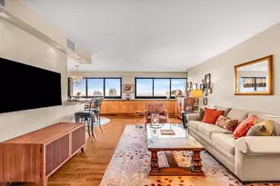 1725 York Ave, New York City, NY 10128 - Photo 4