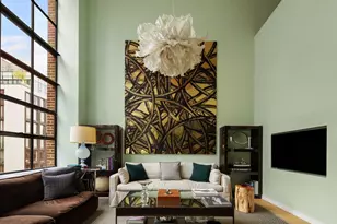 456 W 19th St, New York City, NY 10011 - Photo 2