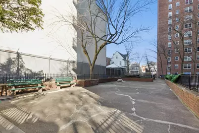 3215 Ave H #11M, New York City, NY 11210 - Photo 18